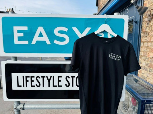 Easy Street Broosties Shop T-shirt