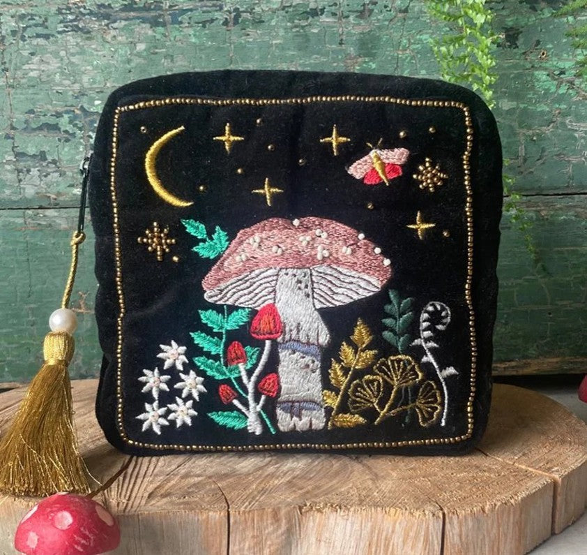 Forage Cosmetic Bag