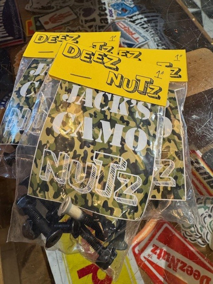 Deez NuTz Hardware